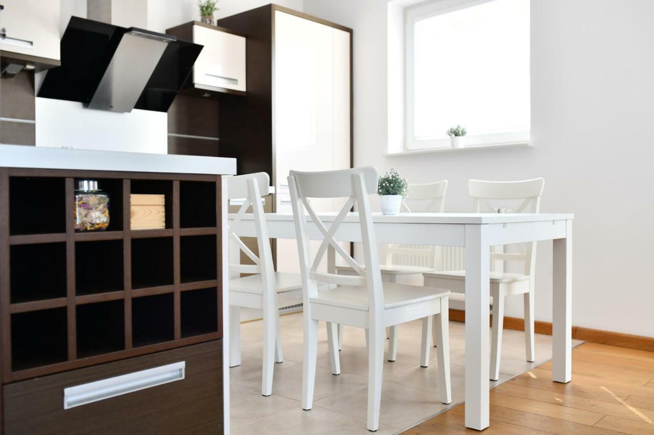 קולובז'ג Apartamenty Navigator-Portowa 28 מראה חיצוני תמונה